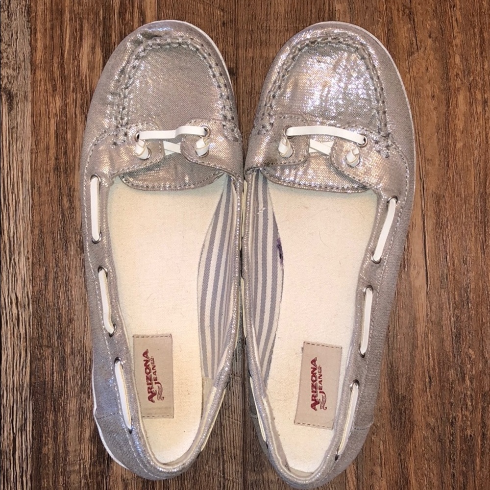 Silver flat shoes